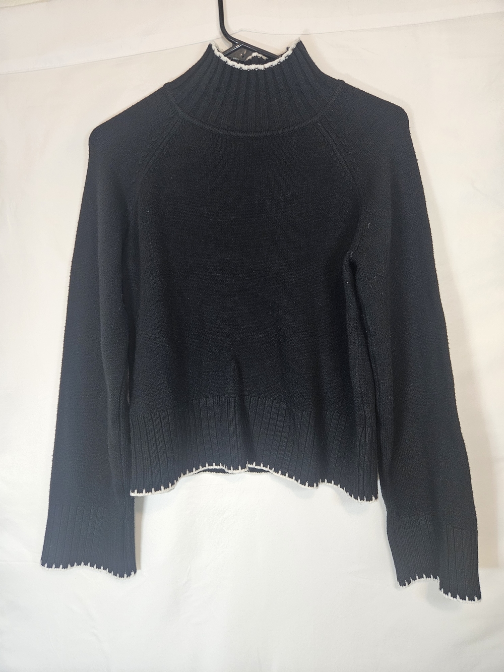 Women's Black Ribbed Mock Turtleneck Sweater with Contrast Trim